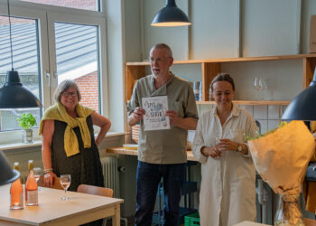 I juni 2020 blev bogen SPIS & STRIK præsenteret... Her stod Marianne Isager for strikkeopskrifterne... foto: Elling