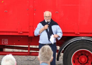 Formand John Kongerslev holdt tale, da Udsigtspladsen i 2022 blev indviet på Leret. Snart indvies hele stisystemet og navnet afsløres på broen over Skagerakvej. Foto (arkiv): Niels Skipper.