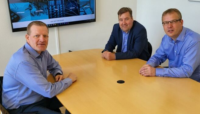 Fra venstre ses Carsten Nedergaard, Asbjørn Helledie og Jakob Rømer. Foto: Montes A/S.