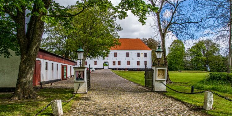 Herregården Odden med Victor Petersens Willumsen-samling. Foto: Torben Elling.