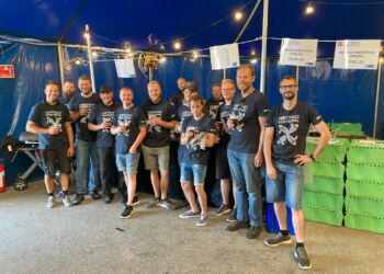 Frivillige fra Tornby Bjergelav ved Hirtshals Fiskefestival.