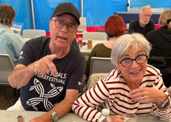 Anni og Jens Brændgaard var blandt dem, der satte kulør på Hirtshals Fiskefestival.