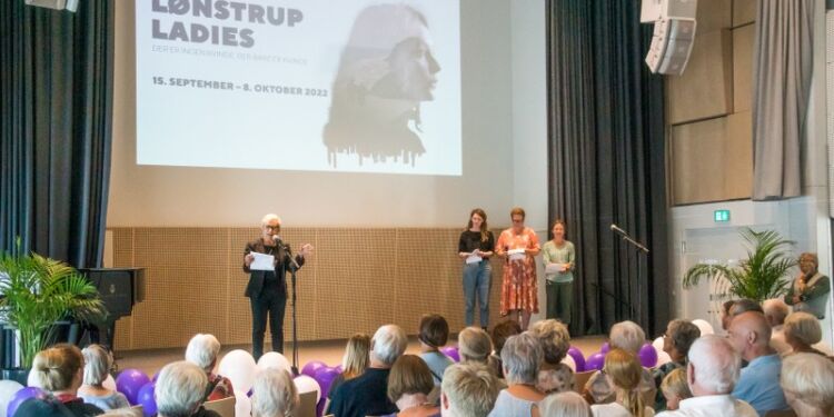 Interesserede blev forleden på Vendsyssel Teater præsenteret for Lønstrup Ladies. Foto: Elling.