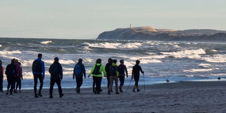 Folkevandringen Vandsyssel med kurs mod Rubjerg knude. Foto: PixlArt.