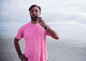 Nikolaj Kirk holder foredrag på Vendelbohus. Foto: Arkiv.