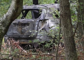 Den 22-årige er også mistænkt for at være med til at brænde den bil af, der blev brugt under røveriet.
Foto: Per Frank Paulsen / TV2 Nord.