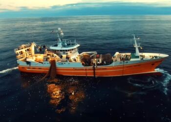 Rederiet får snart et nyt fartøj hjem til Hirtshals, men her er det den gamle HG 333 Isafold.