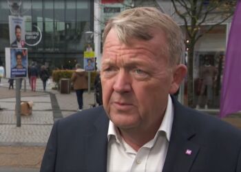 Lars Løkke Rasmussen på gågaden i Hjørring. Foto: Arkiv.