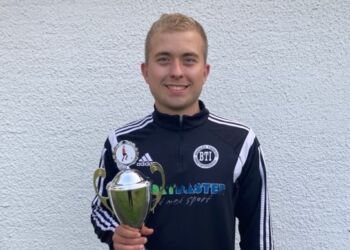 Tobias Christiansen fra Bjergby har spillet kamp nummer 100 for BTI Fodbold.