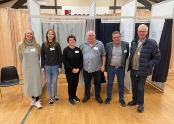 Valgholdet klar i Asdal Sognegård.