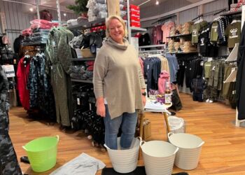 Dorte Lyager i den kolde balje med isvand hos SPORTMASTER.