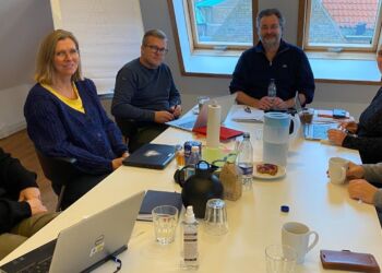 Lise Steiniche, Helle Weile Larsen, næstformand Tom Kærgaard Nielsen, formand Lars Busk Hansen, kredskasserer Anne Dahl og René Borup Dehn fra Lærerkreds Nord.