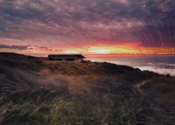 Solnedgang ved Fyrklit. Foto: Arturs Pirazkov.