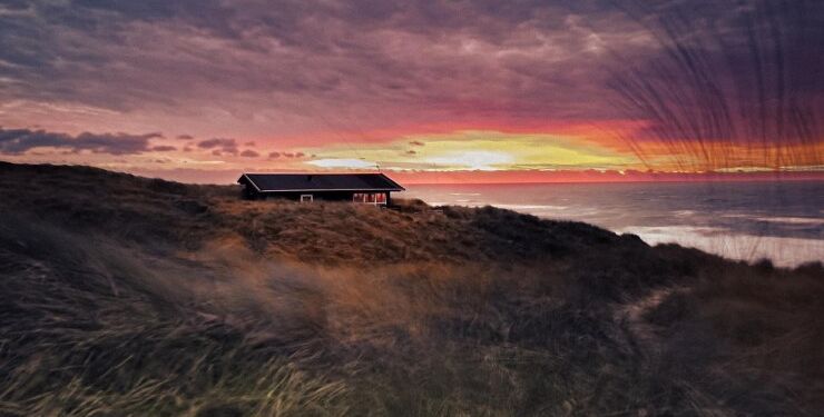 Solnedgang ved Fyrklit. Foto: Arturs Pirazkov.