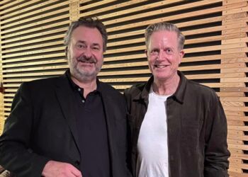 Formand Lars Busk i godt selskab med Peter Mygind.