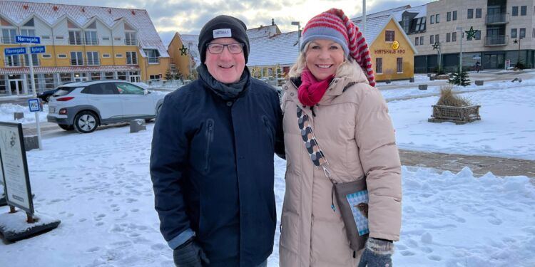 Handelschef Per Martensen og turistchef Laila Zielke fra arrangørerne Hirtshals Handel & Erhverv samt Hirtshals Turisme.. Foto (arkiv): Niels Skipper.