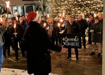 Sammenholdet og budskabet er stærkt.