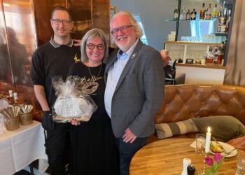 Tidligere ejere af Restaurant Lilleheden - de altid smilende Mona og Ejvind Kjeldsen Jensen. Foto: Niels Chr. Jakobsen.