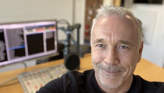 Radiovært Niels Viberg. Foto: Selfie.