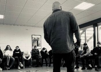 Kuno Pedersens historie er også en fortælling om, at det kan lade sig gøre. 

Kuno Pedersens historie er også en beretning om - og en advarsel mod - at lade sig lokke ud på den skæve vej med vold, stoffer og alt det, der følger med.