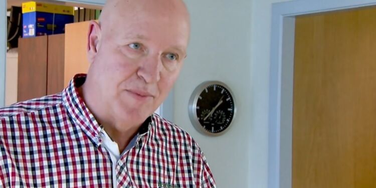 Ejendomsmægler Frank Elefsen. Foto: TV2 Nord.