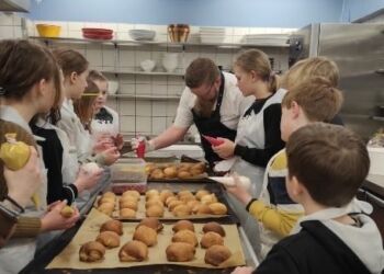 Fastelavnsbollebagning på Montra Skaga Hotel i Hirtshals. Foto: Jørgen Jensen.