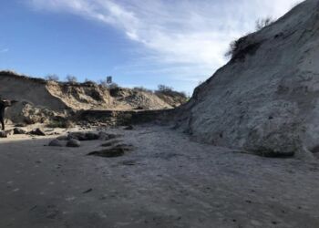 Havet er grådigt også ved Tversted. Foto: Herdis Thomsen.