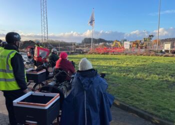 Beboerer på fra det nuværende Vendelbocentret på besøg ved byggepladsen i Sindal. Foto: Vendelbocentret.