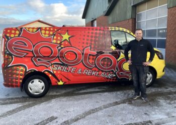 Kristian K. Kristensen er uddannet skiltemaler fra Silkeborg Tekniske Skole og stiftede Egotag i 2007.  Foto: Palle W. Nielsen