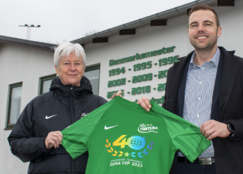 Direktør Jette Andersen fra Fortuna og Jesper Cebula Rasmussen, direktør hos Spar Nord Hjørring.