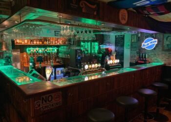 Den renoverede og nyindrettede bar hos Irish No 1.