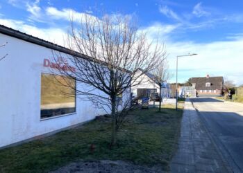 Forrest  åbner DanCenter og Hedegaard Madsen - efter dem bor Real Mægleren og Feriepartner Tversted. Foto: Palle W. Nielsen