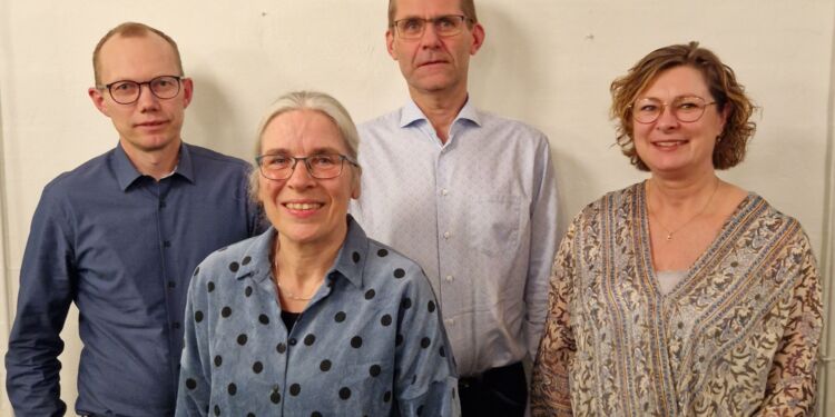 Fra venstre er det Lars Nielsen, Elsebeth Madvig, Bjarne Træholt og Henriette Kaarsbo.