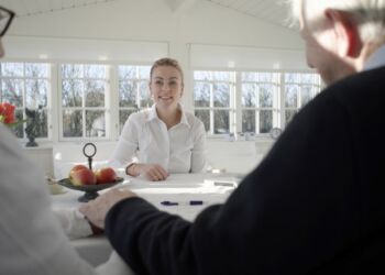 Vivi Schlie er indehavber af V∙Kysten i Hirtshals.