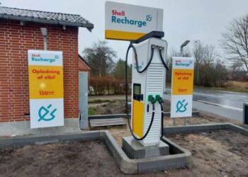 Du finder lynladeren ved Shell i rundkørslen i Tversted. Privatfoto