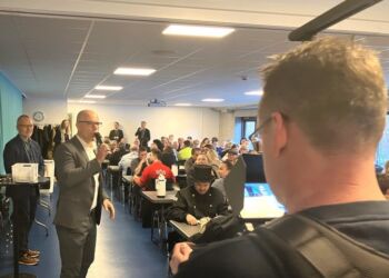 Stoklund Medieproduktion var også på pletten da Ole Bendix og Per Møller bød velkommen. Foto: Palle W. Nielsen