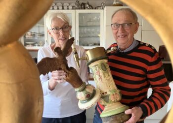 Laila Holt og Benny H. Bederholm kommer blandt andet med et flot fadølsanlæg fra tyske Karlsruhe. Foto: Palle W. Nielsen
