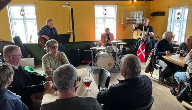 Fest på Hirtshals Kro. Foto: Arkiv.