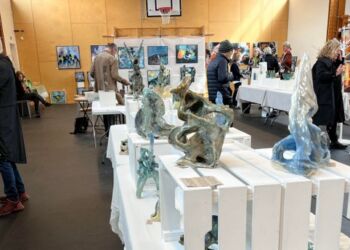 Ikke færre end 11 spændende kunstnere havde sidste år i påsken udstilling på Hirtshals Skole. I år drejer det sig om et dusin. Foto (arkiv): Niels Skipper.