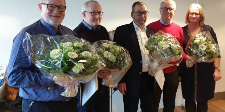 Ved en uformel sammenkomst markerede den lokale Lions Club i februar 2020 deres 35 års jubilæum på B&B i Hirtshals. Fra venstre er det Flemming Søgaard, Per Martensen, Jens-Erik Bonné og Lene Pedersen, som oprindeligt var med til at starte Lions i Hirtshals. Foto: Arkiv.