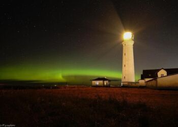 Nordlys ved Hirtshals Fyr. Foto: Arturs Pirazkov.