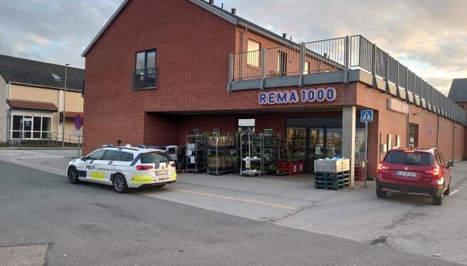 Politiet var hurtigt fremme ved Rema 1000 i Hirtshals.