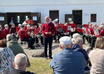Bagterp Blæseorkester har også tidligere underholdt ved Hirtshals Fyr. Foto: Niels Skipper.