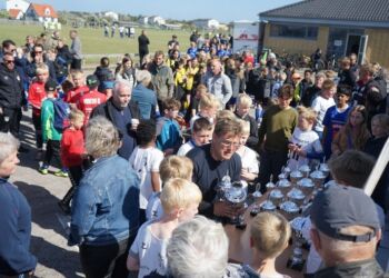 Trængsel hos Hirtshals Boldklub i 2023. Foto (arkiv): Hans Wendelboe Bøcher.