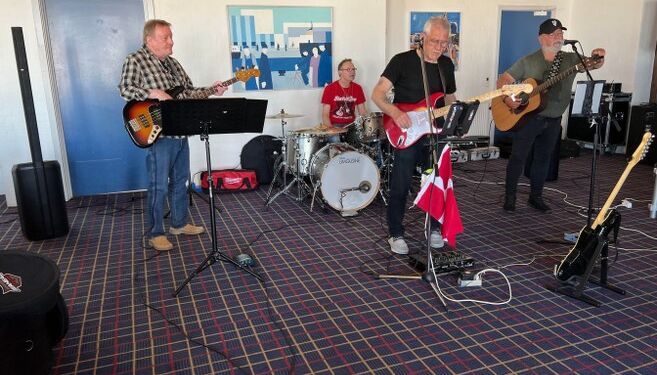 Humphrey øvede søndag for fuld skrald hos Hotel Hirtshals. Foto: Niels Skipper.