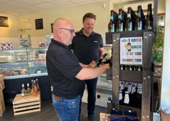 Jan Hansen og Johnnie Aabo Sørensen i Kødboxen. Foto: Niels Skipper.