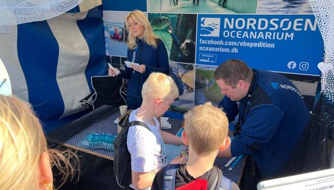 Nordsøen Oceanariums ansatte er mestre i at formidle ved Naturmødet. Foto: Arkiv.