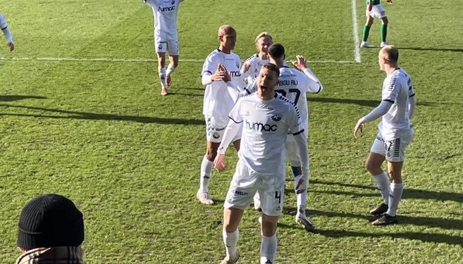 Tobias Anker jubler for Vendsyssel FF. Arkivfoto: Palle W. Nielen