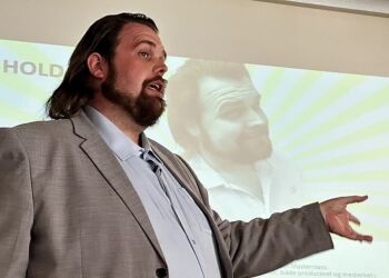Benjamin Lannerö præsenterer Vendsyssel Revyen
Foto (arkiv): Ivan Johan Hansen.