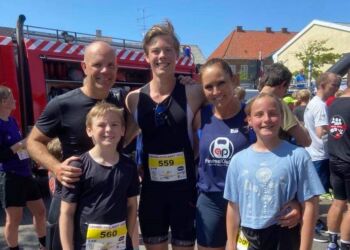 Hele familien Møller deltog ved Grundlovsløbet 2023. Foto: Privat.